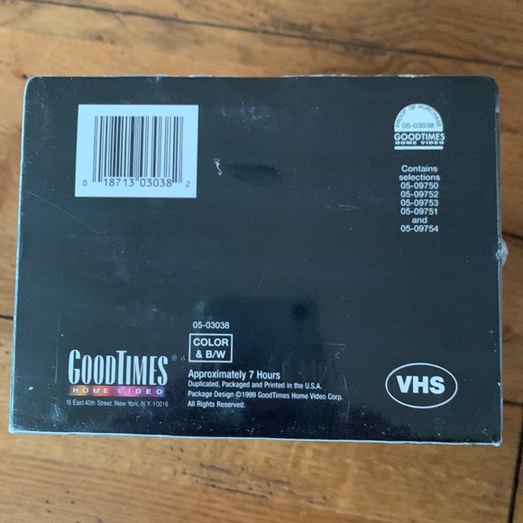 Little Rascals Our Gang Vintage Collectors Series 5 Pack VHS Video Box Set NWT - Picture 6 of 7